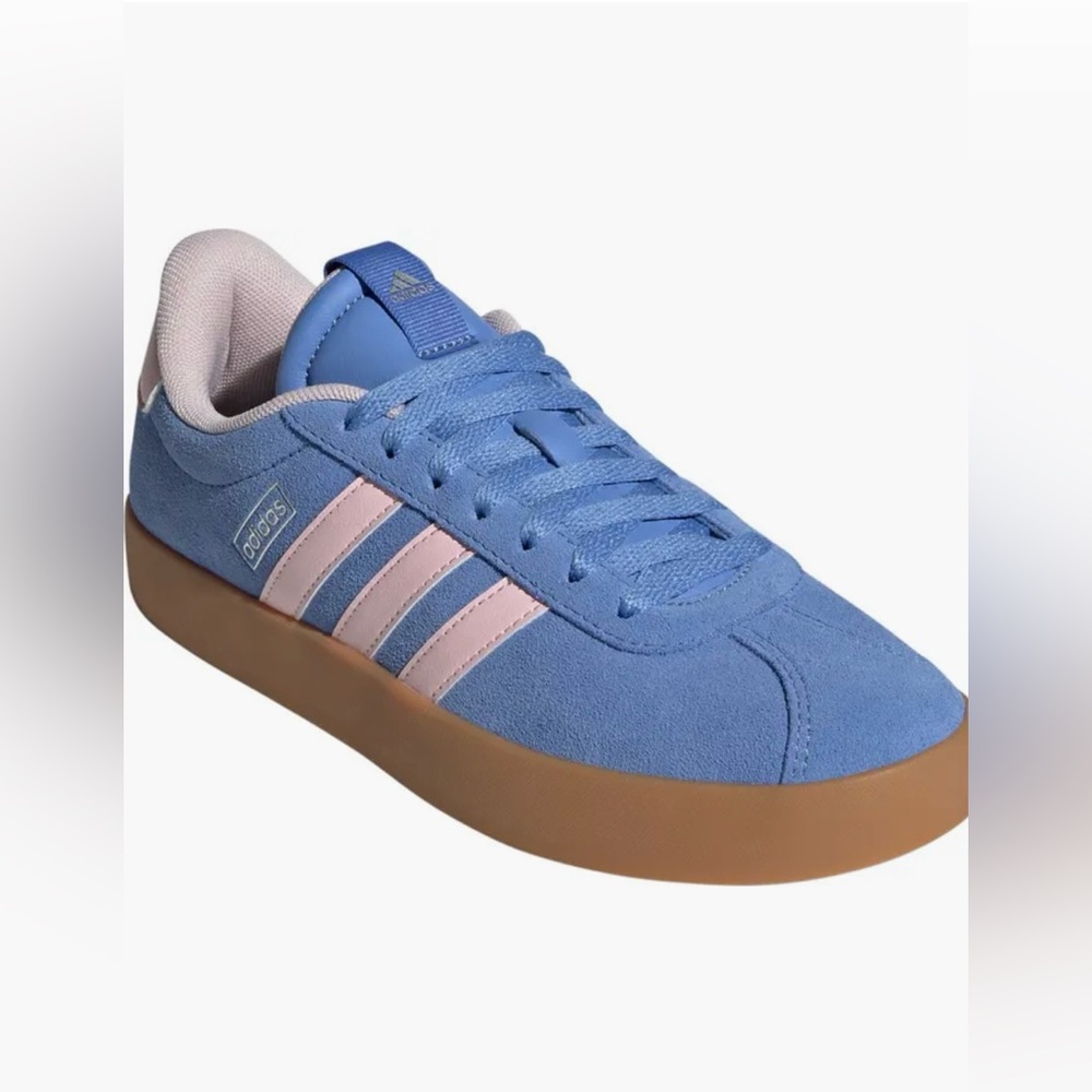 NWT Adidas Blue Sneakers Unisex Size Men’s 9/Women’s 10 Retail $89